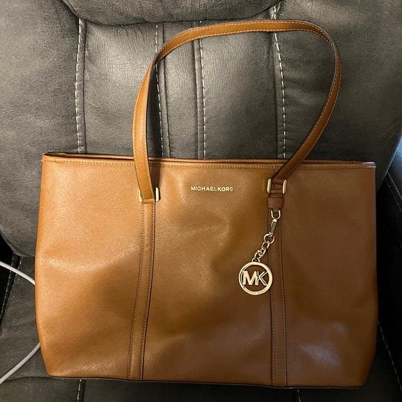 Michael Kors Brown Saffiano Leather Tote - Picture 1 of 11